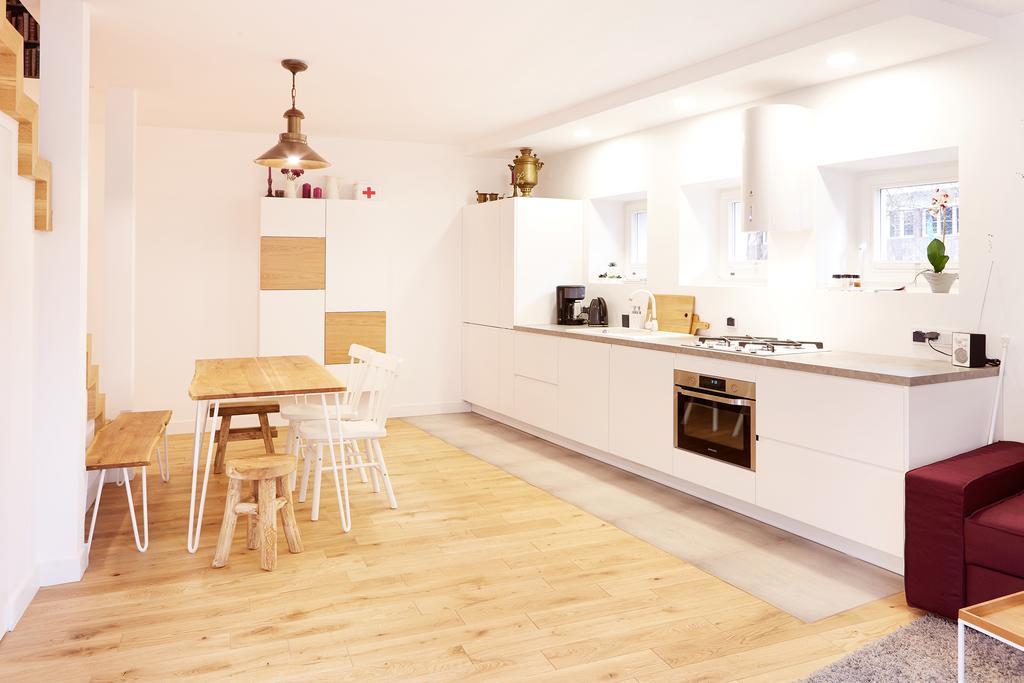 Lovely Lux Garden Flat Near Royal Park Apartment Warsaw Exterior photo
